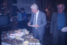 1987-Bombakkes-Herringschelle-bij-Hotel-Cafe-van-Arensbergen-02