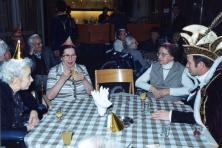 1983-Bombakkes-bezoek-Huize-Norbertus-07