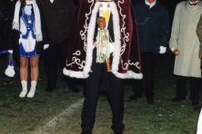 1999-Prins-Bart-dn-Urste-Aftrap-Voetbalwedstrijd-Vitesse-07