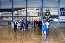 2003-Prins-Hans-dn-Vierde-1e-opslag-Basketbalwedstrijd-02