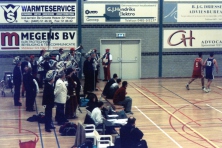 2003-Prins-Hans-dn-Vierde-1e-opslag-Basketbalwedstrijd-11