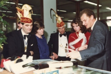 1981-Bombakkes-uitgenodigd-bij-Janssen-Pers-Paul-Janssen-027