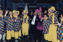 1998-Prins-Sjang-dn-Urste-Carnaval-in-Hotel-de-Kroon-03