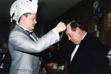 1991-02-01-Bombakkes-Krant-Uitreiking-01
