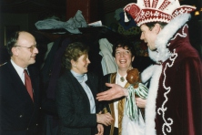 1994-Bombakkes-Krant-uitreiking-08