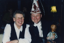 1997-Bombakkeskrantuitreiking-16