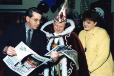 1997-Bombakkeskrantuitreiking-34