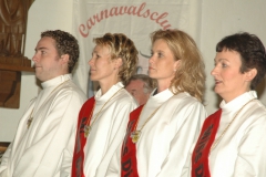opening2011-037