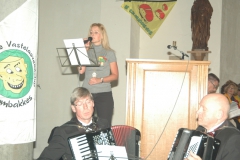 opening2011-043
