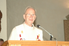 opening2011-072