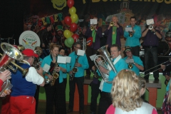 opening2011-098