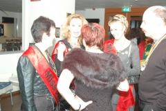 opening2011-100