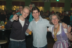 opening2011-101