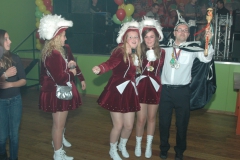 opening2011-102