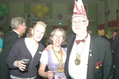 opening2011-104