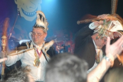 opening2011-140