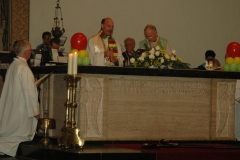 opening2012-041