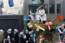 1987-Bombakkes-Carnavalsoptocht-02a