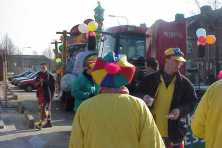 2001-Bombakkes-Carnavalsoptocht-Vriendengroep-Davy-Goertz-11