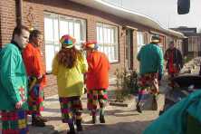 2001-Bombakkes-Carnavalsoptocht-Vriendengroep-Davy-Goertz-12