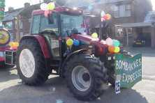 2001-Bombakkes-Carnavalsoptocht-Vriendengroep-Davy-Goertz-46