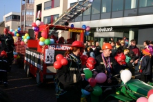 2005-Bombakkes-Carnavalsoptocht-deel-2-37