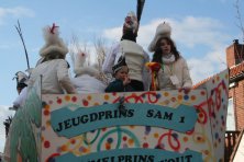 2006-Bombakkes-Carnavalsoptocht-in-de-Steendalerstraat-033