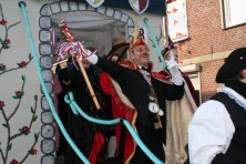 2006-Bombakkes-Carnavalsoptocht-in-de-Steendalerstraat-041