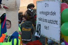 2006-Bombakkes-Carnavalsoptocht-in-de-Steendalerstraat-078