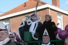 2006-Bombakkes-Carnavalsoptocht-in-de-Steendalerstraat-082