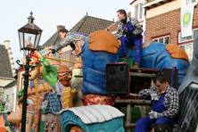 2008-02-03-Bombakkes-Carnavalsoptocht-134