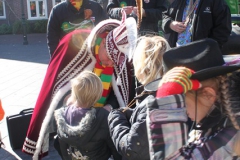 2011-03-06-optocht-009