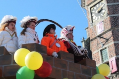 2011-03-06-optocht-023