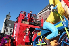 2011-03-06-optocht-137