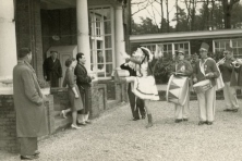 1961-Bombakkes-Prins-Hans-Bezoek-Ex-Prins-Wim-in-Sanatorium-12_2