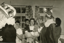 1961-Bombakkes-Ziekenbezoek-01