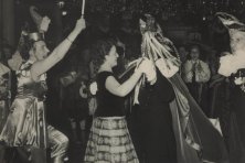 1957-Bombakkes-Prinsenbal-04