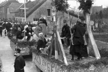1951-Bombakkes-Carnavalsoptocht-24