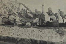 1954-Bombakkes-Carnavalsoptocht