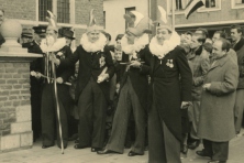 1954-Bombakkes-Ontvangst-Stadhuis