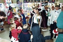 1983-Bombakkes-Scholenbezoek-08