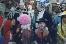 1990-Bombakkes-Scholenbezoek-04