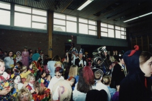 1995-Bombakkes-Scholenbezoek-de-Ratel-02