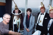 1983-Bombakkes-Ziekenbezoek-17