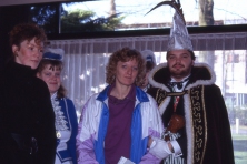 1990-Bombakkes-Ziekenbezoek-08